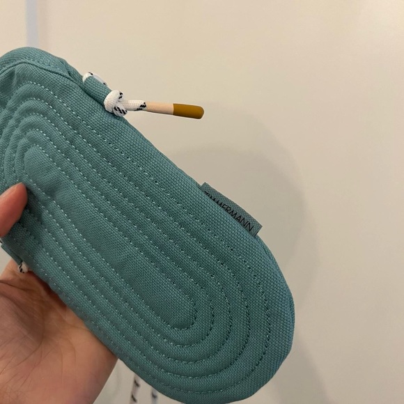 Zimmermann Sunglasses Bag - Picture 7 of 8